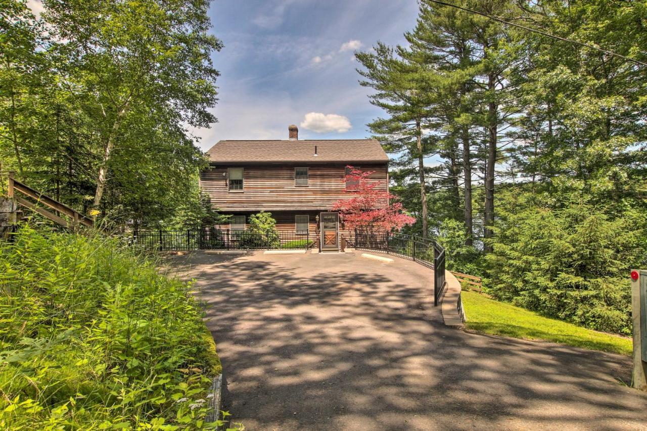Waterfront New England House On Wickaboag Lake! West Brookfield 외부 사진